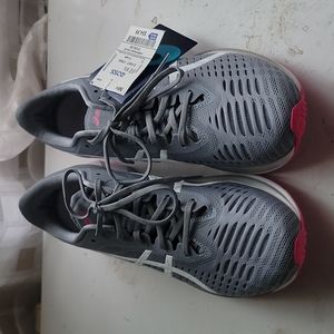 NWT ASICS FFBLAST SIZE 9.5 WOMEN'S